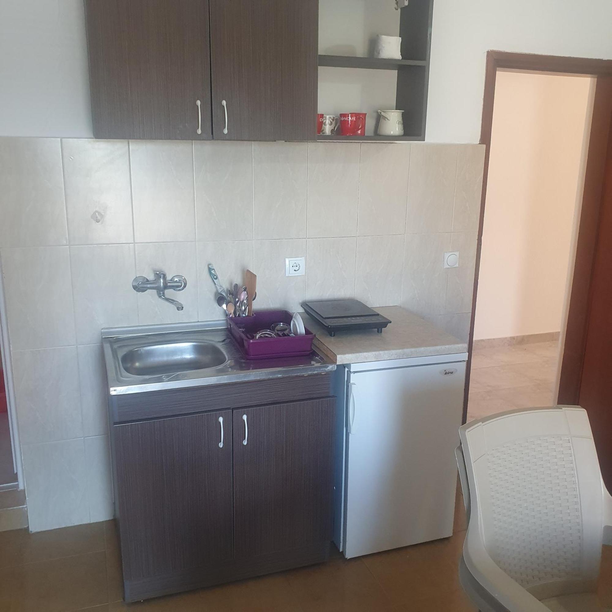 Apartmani Lalo Jankovic Sutomore Esterno foto