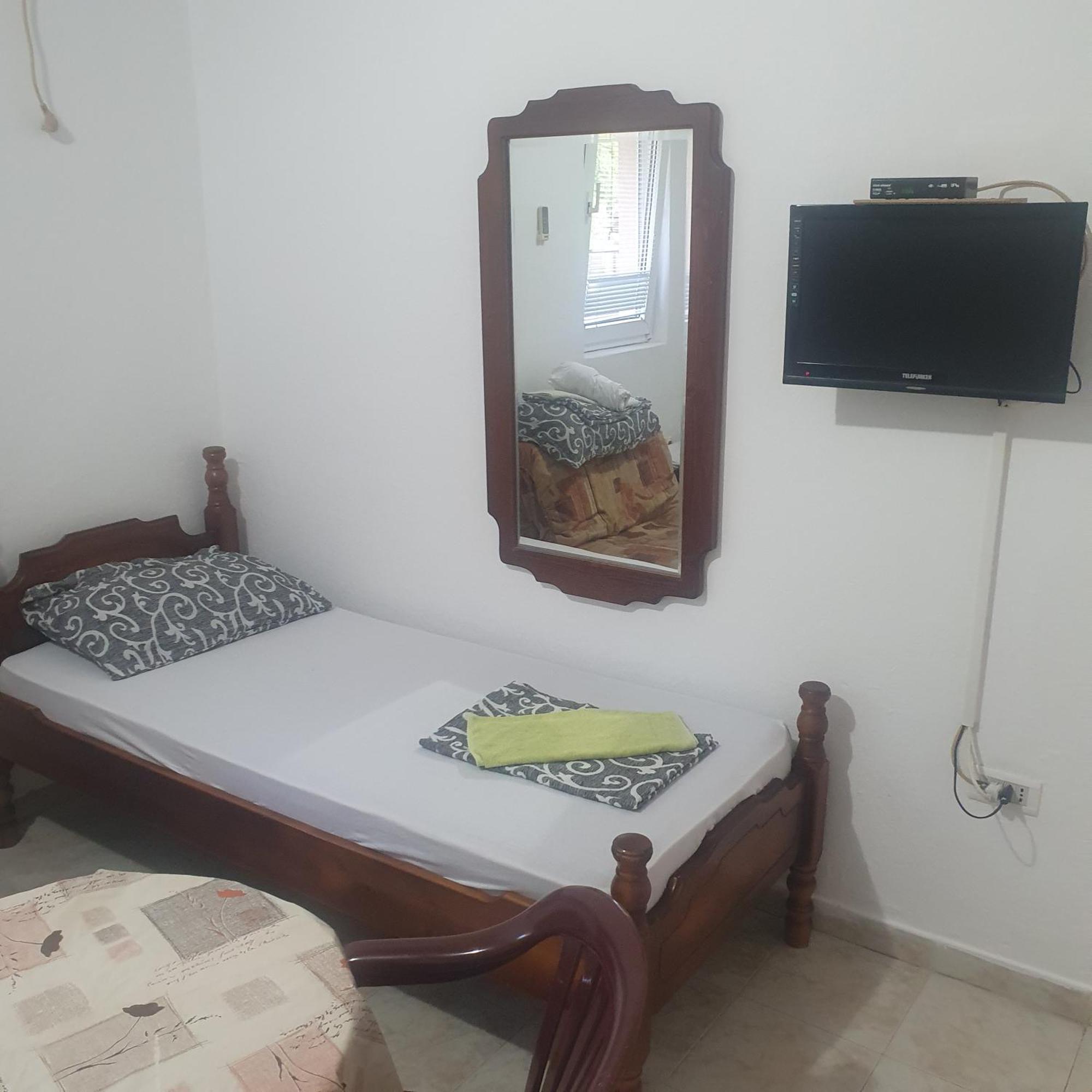Apartmani Lalo Jankovic Sutomore Esterno foto