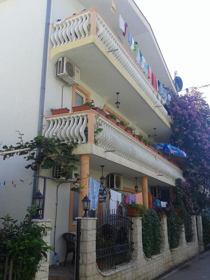 Apartmani Lalo Jankovic Sutomore Esterno foto